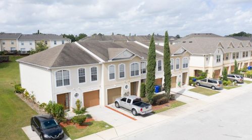 3810 Strafford Pl, Lakeland FL  33810-2468 exterior