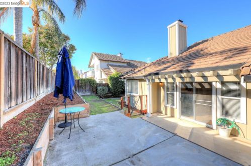 1579 Jasmine Cir, Oakley CA  94561-2652 exterior