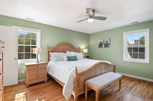 80 Settlers Ridge Rd, Milford CT  06460-3772 exterior