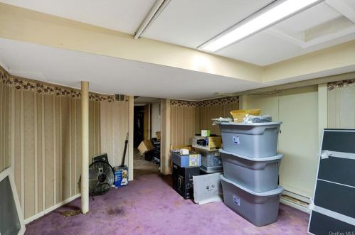 111 Highland Ave, Middletown NY  10940-4713 exterior