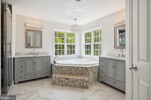 4401 Burkes Promise Dr, Bowie MD  20720-4698 exterior