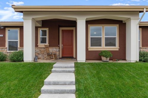 786 Main St, Winters, CA 95694-1689