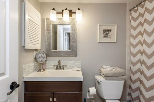 112 Bobolink Way, Naples FL  34105-2491 exterior