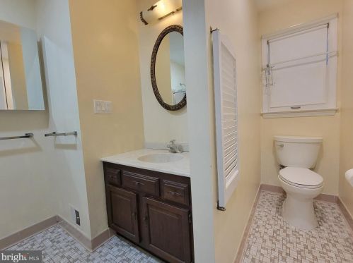 13501 Highland Farms Ct, Nokesville VA  20181-2811 exterior