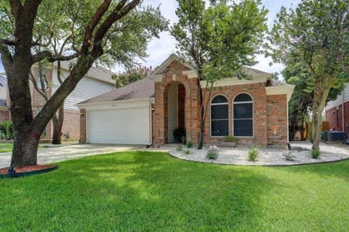 4506 Parkview Ln, Fort Worth, TX 76137-5454