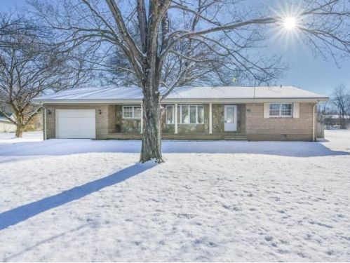 128 Witcher Ln, Erwin, TN 37650-1837
