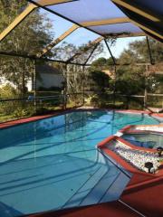 117 Oak Lake Rd, Melbourne, FL 32901-8643