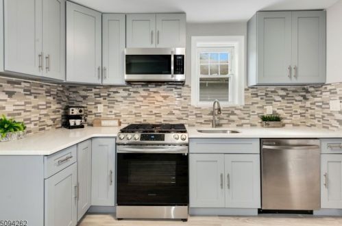 219 Holland Rd, South Orange NJ  07079-2713 exterior