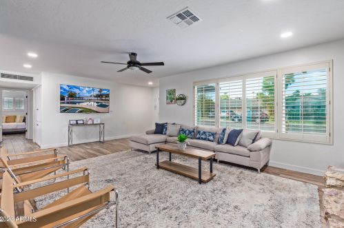 8549 Angus Dr, Scottsdale AZ  85251-5955 exterior