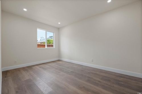 2431 Guerneville Rd, Santa Rosa CA  95403-4101 exterior