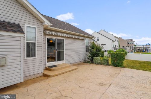 1142 Dallas Dr, Upton PA  17225-8535 exterior