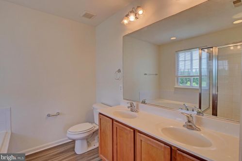 48 Plica Cir, Magnolia DE  19962-3604 exterior