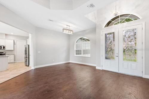 4827 Blue Jay Cir, Palm Harbor, FL 34683-1101