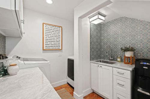 871 Deerpath Rd, Santa Barbara CA  93108-1800 exterior