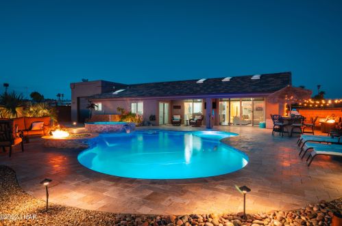 105 Lafayette Ln, Lake Havasu City, AZ 86403-5122