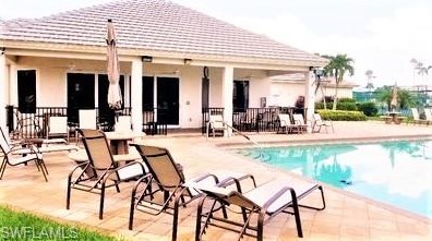 2261 Carnaby Ct, Lehigh Acres FL  33973-6035 exterior