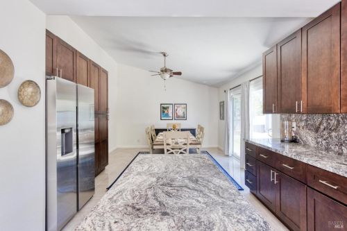 2355 Maria Luz Ct, Santa Rosa CA  95401-6432 exterior