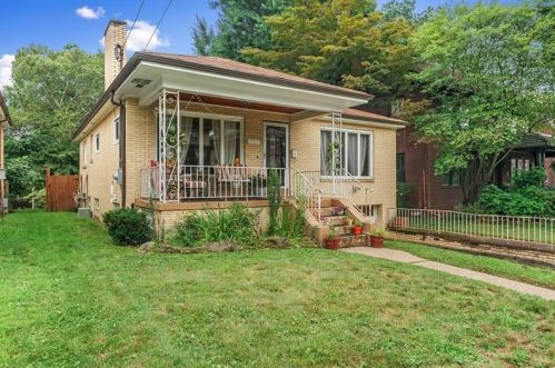 5554 Hampton St, Pittsburgh, PA 15206-1435