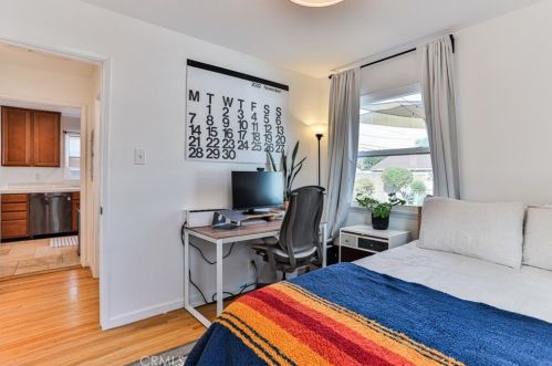 609 31st St, Long Beach CA  90806-1330 exterior