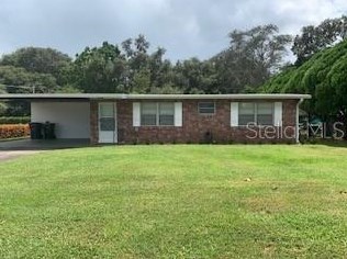 6 Moonlight Ln, Winter Haven, FL 33884-3209
