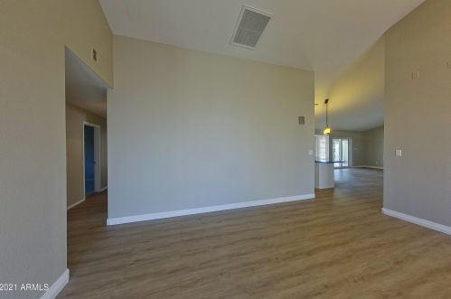 1017 Peppertree Dr, Gilbert, AZ 85234-4953