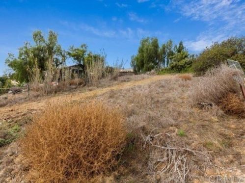 6634 Radio Dr, San Diego CA  92114-1611 exterior