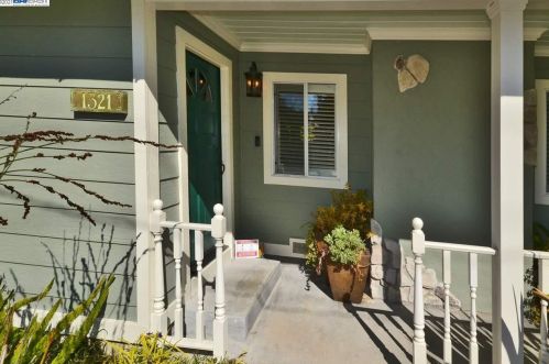 1321 Camino Tassajara, Danville, CA 94526-3526