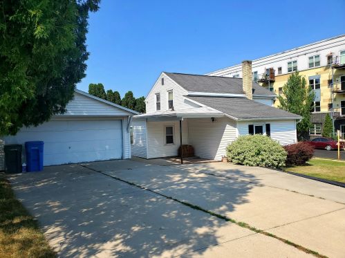 318 Water St, Watertown, WI 53094-5309