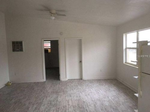 6314 Park Blvd, Pinellas Park FL  33781-3146 exterior