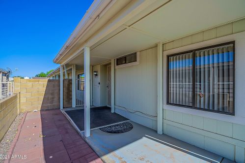 26601 Navajo Pl, Chandler, AZ 85248-7049