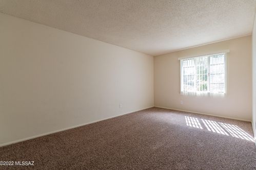 2820 6 St, Tucson AZ  85716-4406 exterior