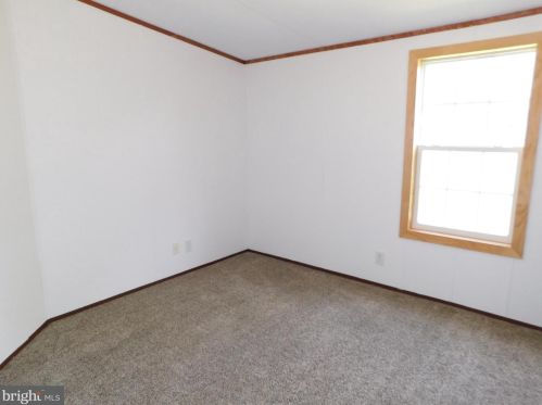 35353 Dannys Dr, Laurel DE  19956-3311 exterior