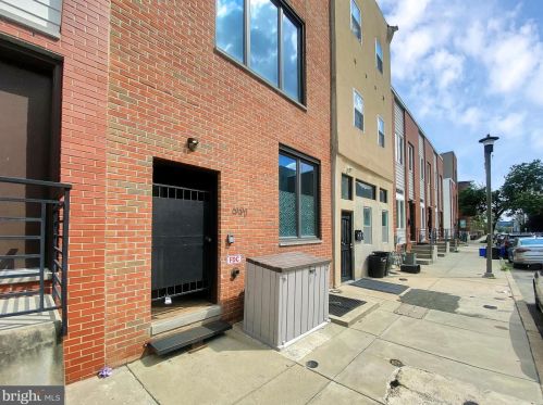 991 Marshall St, Philadelphia PA  19123-1306 exterior