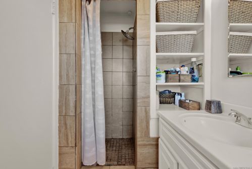 4471 Appleton St, San Diego CA 92117-1909 exterior