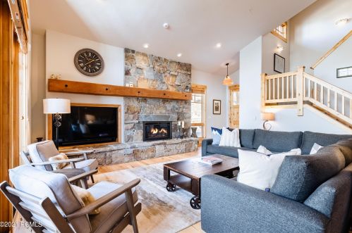 1480 Seasons Dr, Park City, UT 84060-5450
