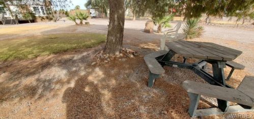 1643 Vly Dr, Mohave Valley AZ  86440-8583 exterior