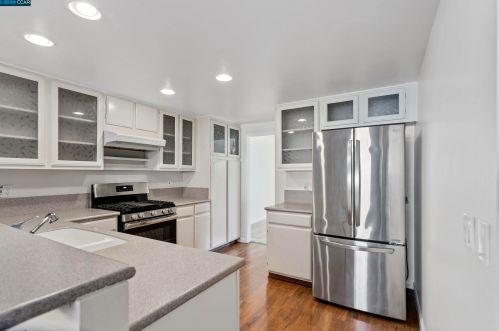 154 Alamo Sq, Alamo, CA 94507-1953