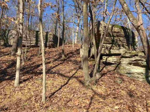 2367 Clay Hill Rd, Dodgeville, WI 53533-9209