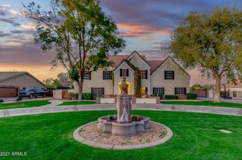 1832 Lexington Ave, Gilbert, AZ 85234-6124
