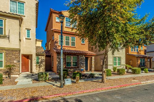 7740 Bonitos Dr, Phoenix, AZ 85035-5073