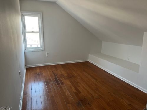 54 2 St, Newark NJ 07107-3106 exterior