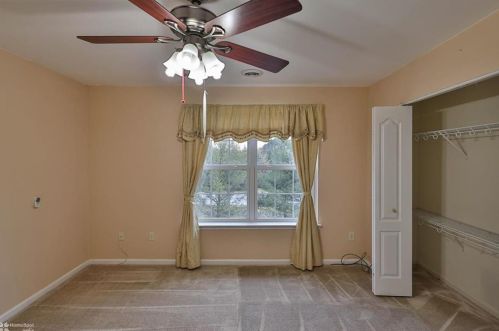 6608 Carmel Dr, Macungie PA  18062-8763 exterior