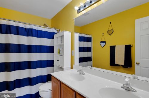 61 Spring Creek Dr, Blackbird DE  19734-9048 exterior