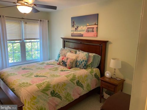 21011 Bennett Pl, Southampton PA 18966-5518 exterior