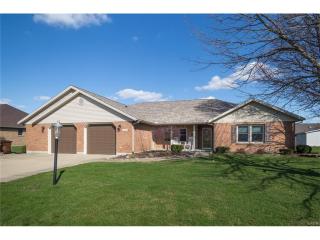 435 Circle Dr, Greenville, OH 45331-2872