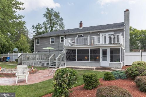 1236 Linden Ave, Yardley, PA 19067-7416