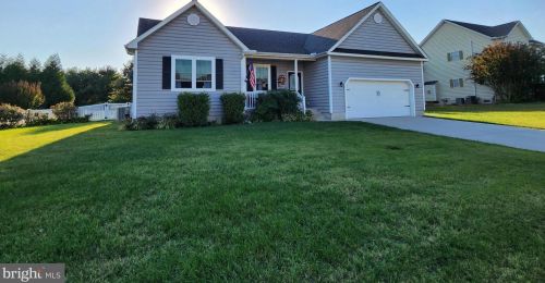 123 Sedgewick Dr, Magnolia, DE 19962-3201