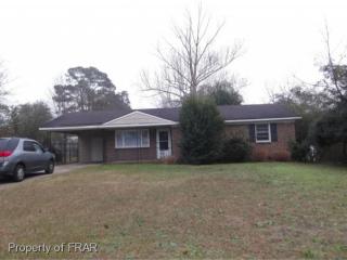 2609 Dumbarton Rd, Fayetteville NC  28306-2715 exterior
