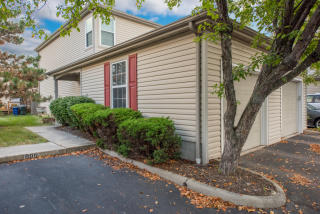 1999 Jasper Ln, Hilliard, OH 43026-8609
