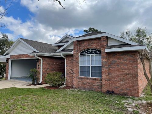 69 Floridana Rd, De Bary, FL 32713-3161